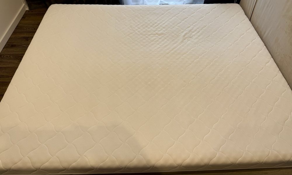 Vand saltea cu memorie 160x200x15