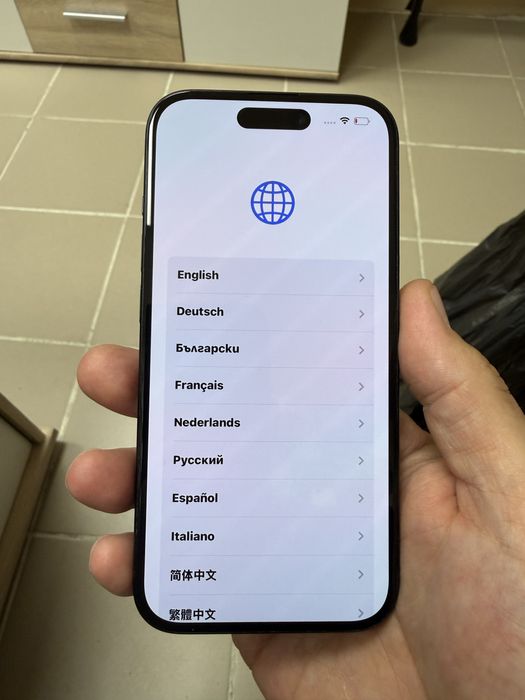 iPhone 15 128gb - заключен с iCloud, в отличен външен вид