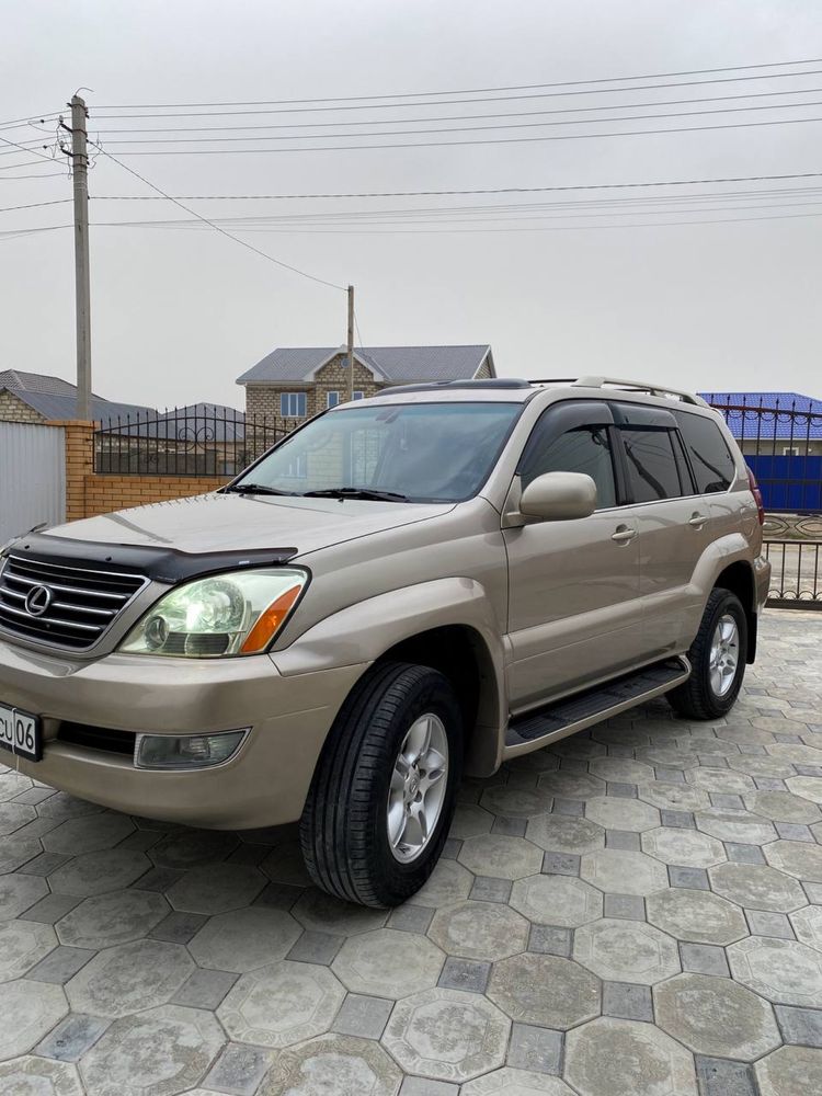 Lexus GX 470 бежевый металлик