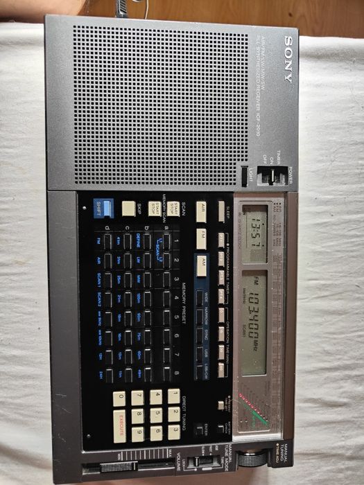 Radio Sony. Legendar.