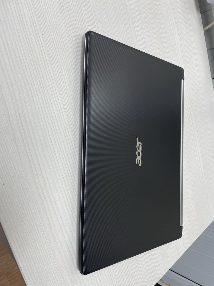 Ноутбук Acer core i3-7th ОЗУ 8gb SSD 128gb+1tb HDD Geforce 2gb