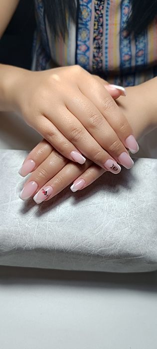 Комбинированный Маникюр