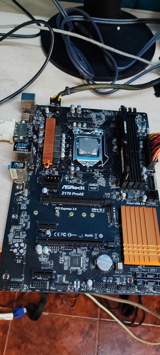 Placa de baza 1151 Procesor i5 7400 Cooler Memorie Ram DDR4 16 GB Test