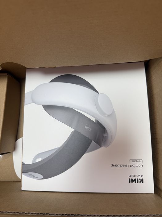 Продавам Meta Quest 3 128gb в гаранция до 11.26г.