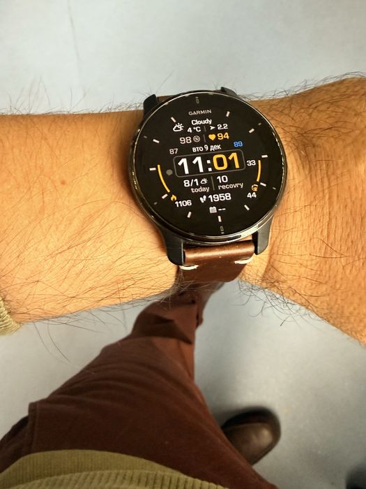 Garmin Venu 2 Plus – перфектно състояние + две каишки