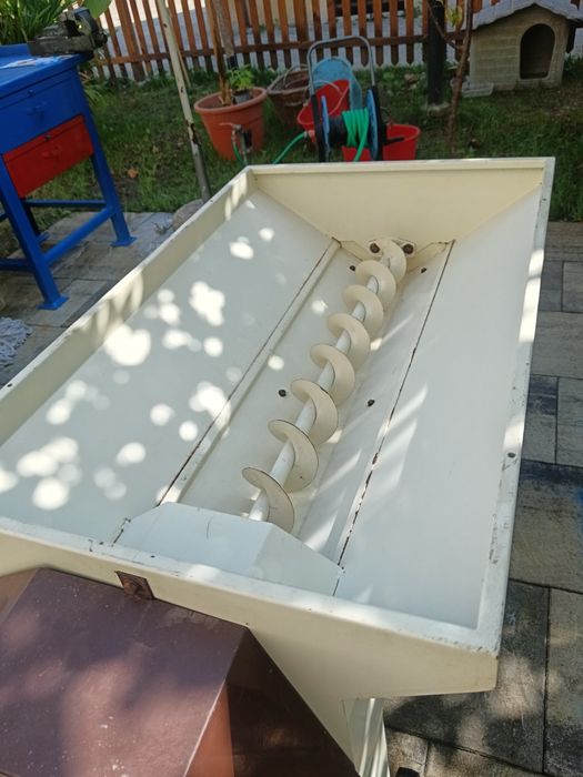 Zdrobitor electric cu pompa