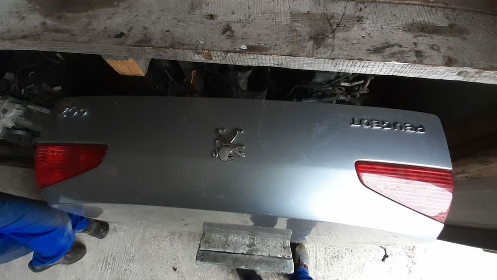 Haion ,bara spate, aripi ,capota, Peugeot 607 an 2003