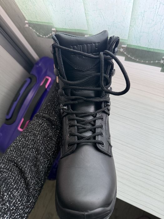 Зимни полицейски кубинки