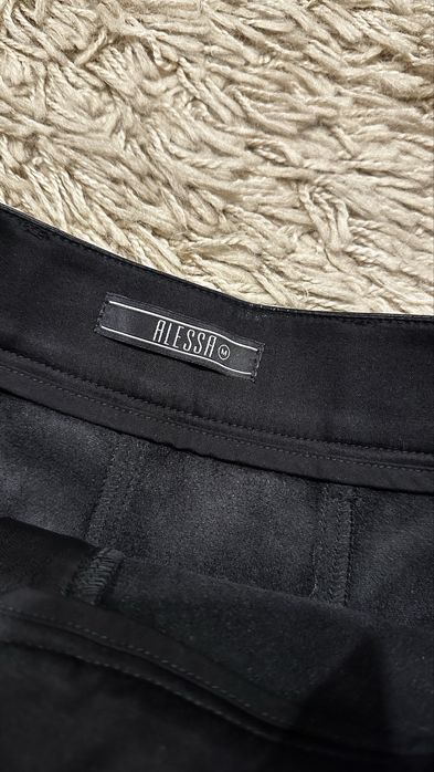 Кожен къс панталон на Alessa - Ask about me