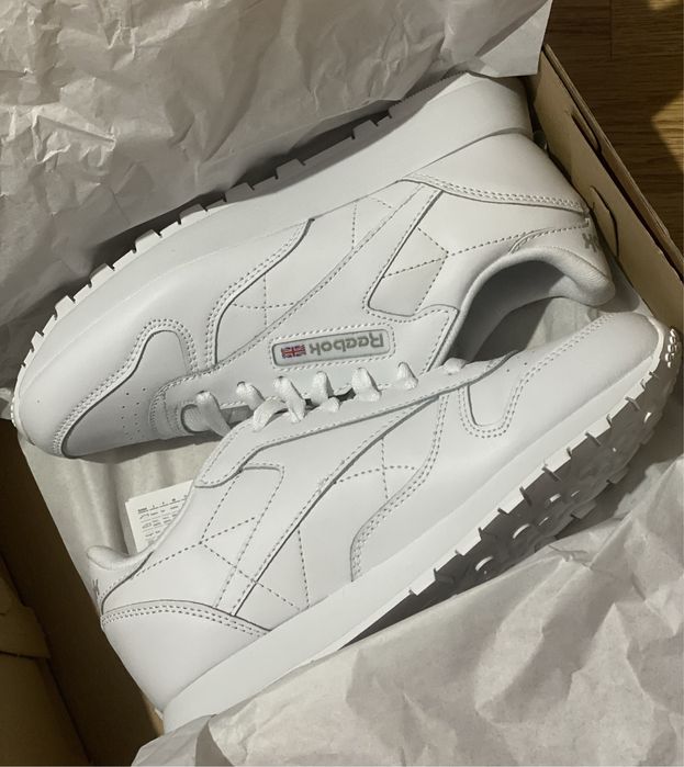 Adidași Noi Reebok Unisex Nr. 34,5