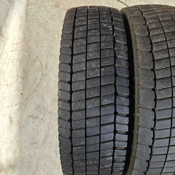 2 товарни гуми 215/75R17.5 Continental Hybrid LD3 126/124M M+S 12PR