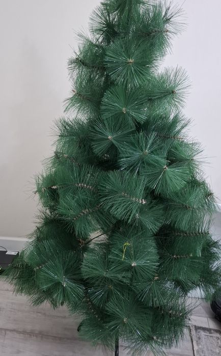 Елка красавица, искусственная,  пушистая, высота 145см