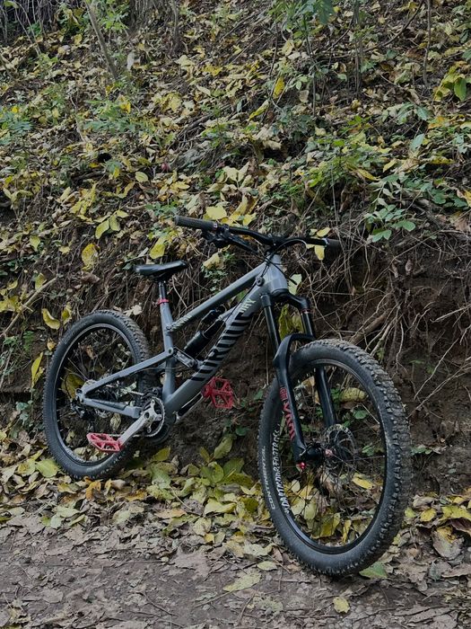 Vând canyon torque dhx