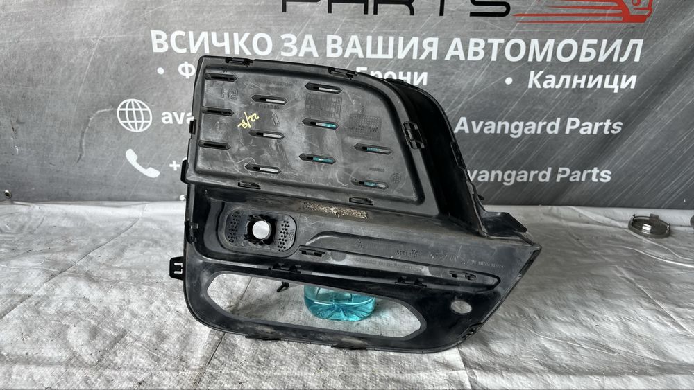 Дясна решетка за халоген BMW X3 G01