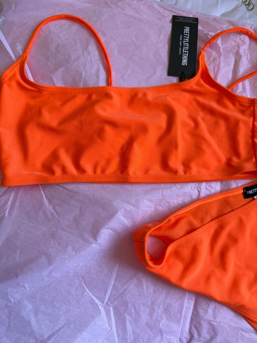 Бански костюми . Женски  нови