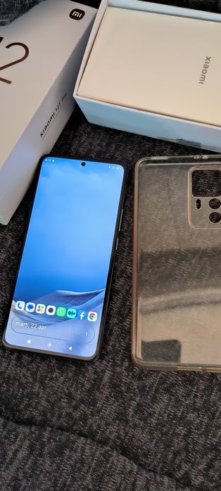 xiaomi 12t 8+4gb ram