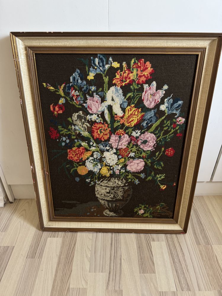 Ръчно изработен гоблен с цветя в рамка – 78x65,5 см