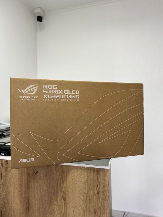 Asus Rog Strix OLED - 32inch - 240Hz - Nou - Sigilat - Garantie