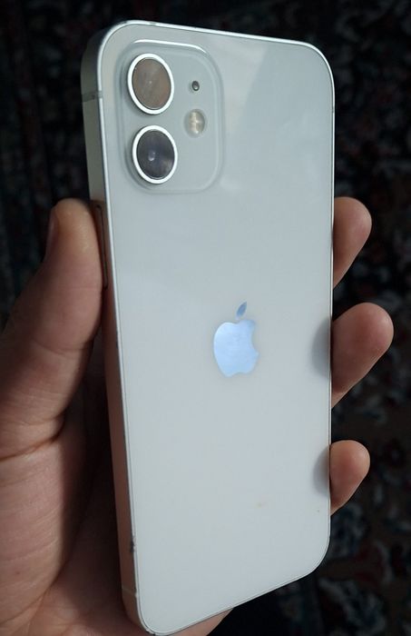 iPhone 12 Uzi ideal