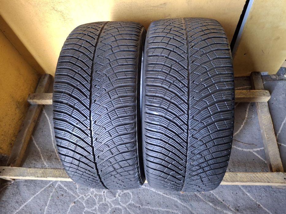 235 35 19 Pirelli DOT 2024 iarna aproape noi
