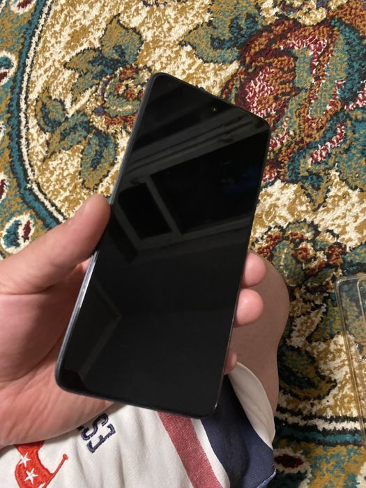 Срочно продаю techo bg6 6/128