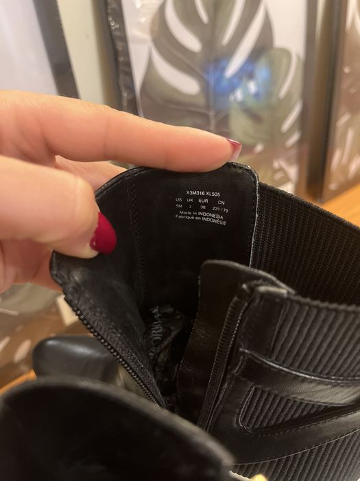 Emporio Armani - естествена кожа 36н