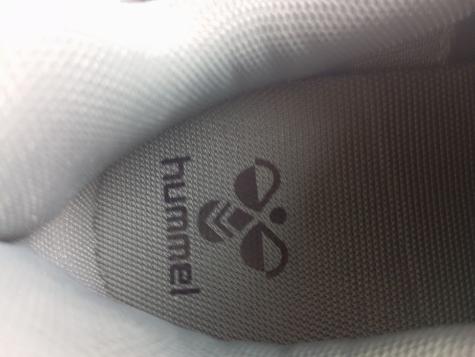 Страхотни детски маратонки марка Hummel 37