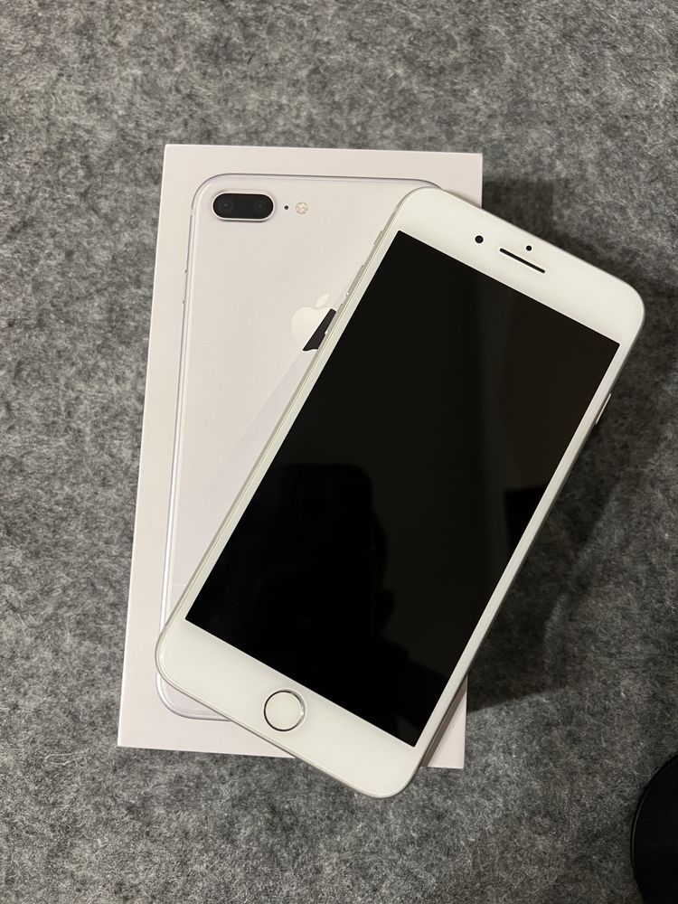 Iphone 8+ plus 64GB батеря нова 100%