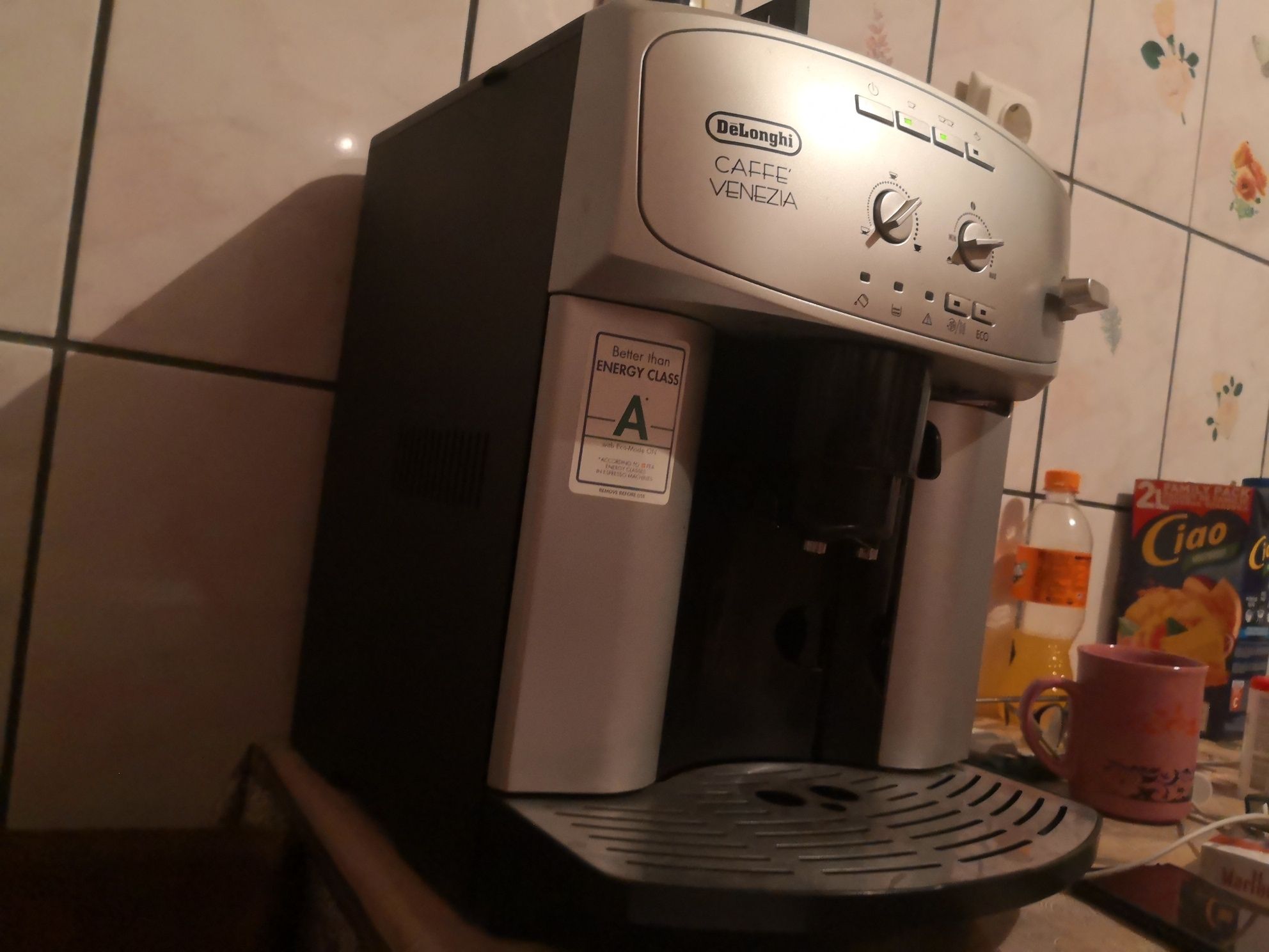 Espressor automat De'Longhi