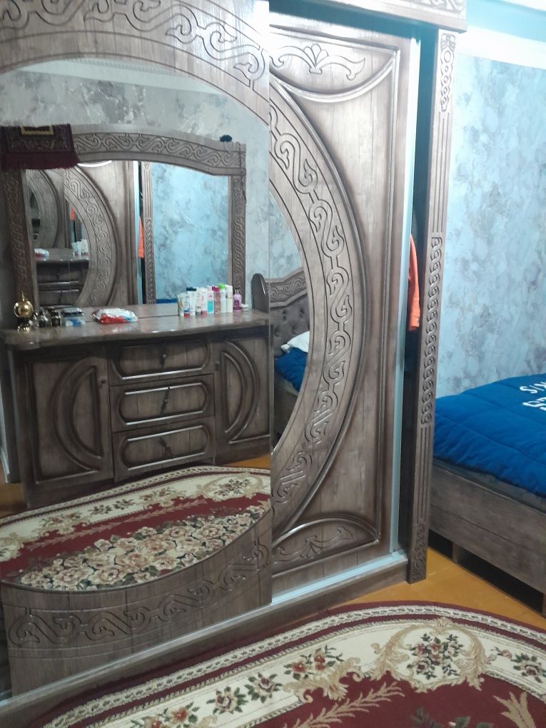 Продаётся своя квартира с мебелью