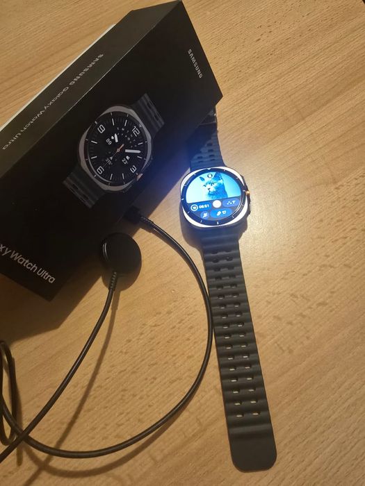 Vand ceas Samsung galaxy watch ultra ca nou