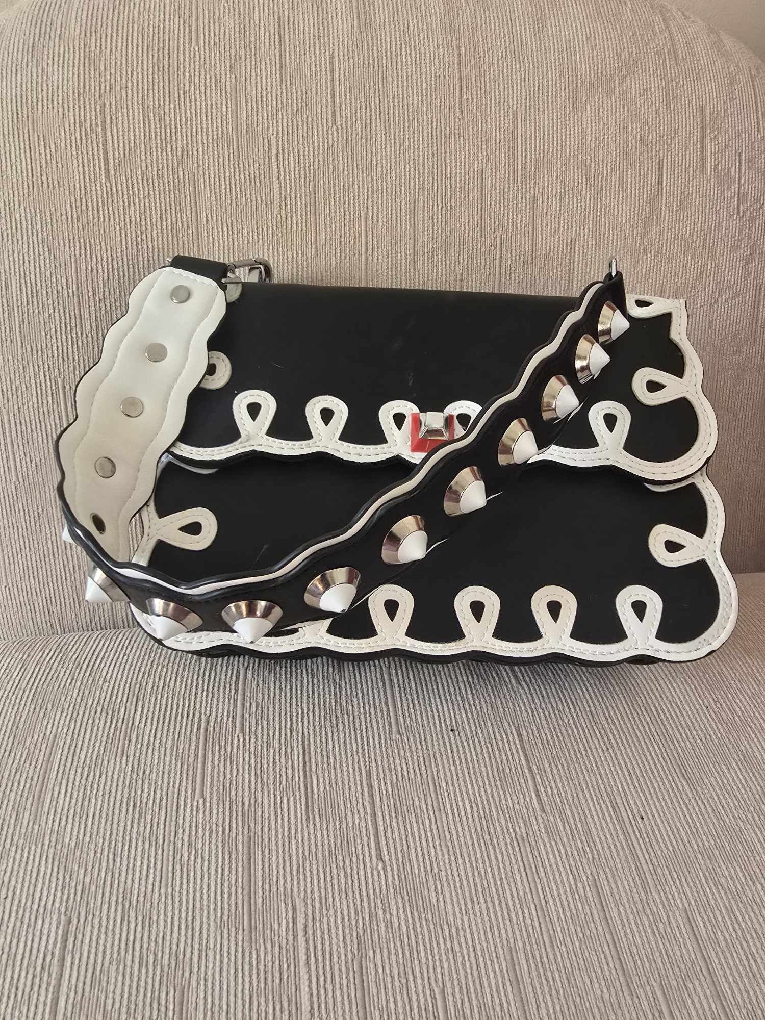 Маркова чанта FENDI