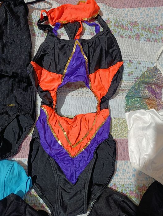 Гимнастические костюмы на 5-8 лет