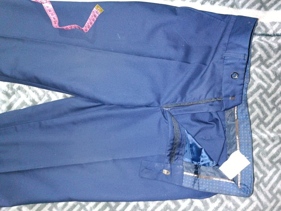 Школьный костюм на мальчика. Синий.