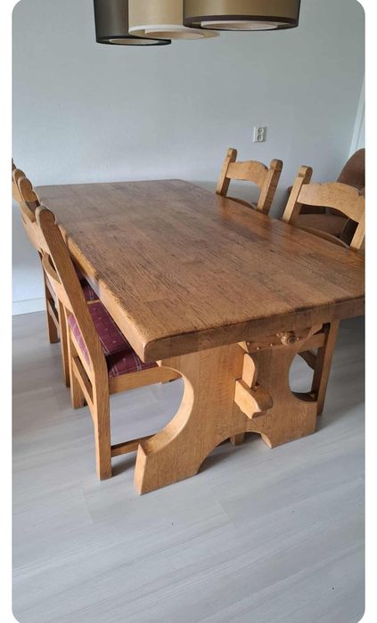 Дъбов масивен трапезен комплект