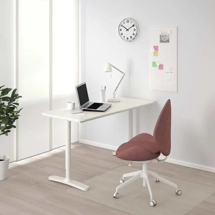 Бюро IKEA bekant 140*60см