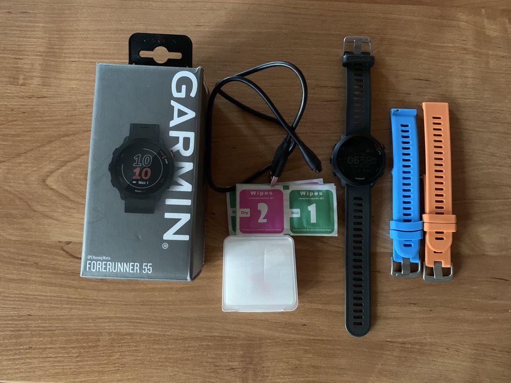 Беговые часы Garmin Forerunner 55