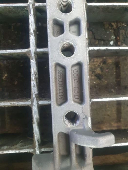 Suport coloana directie IVECO Stralis generatia [2014 - 2019] 460 cp