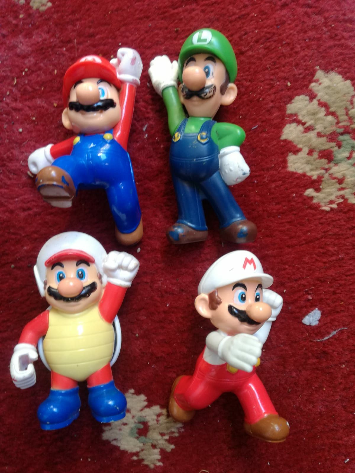 Nitendo 4 figurine SUPER MARIO