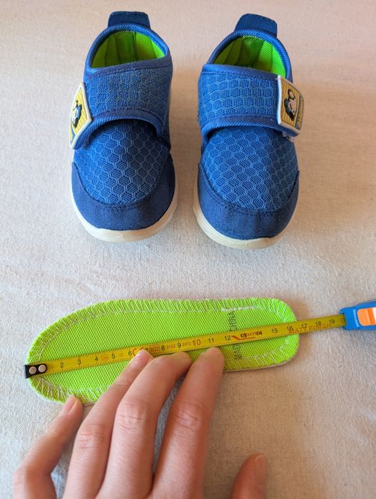 Adidași de pânză, 16,5 cm