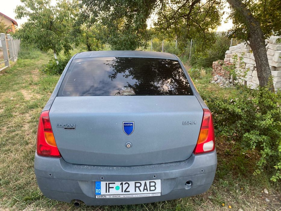 Dacia logan impecabila 2004