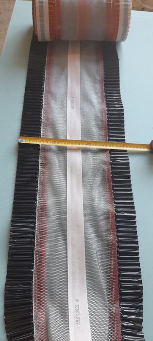 Bandă ventilare coama