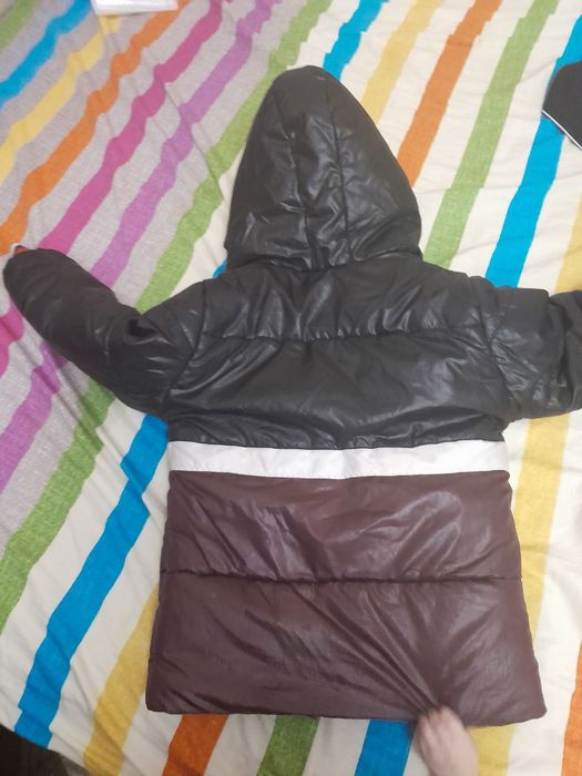 Детские куртка 5 6 йошга келади 50000