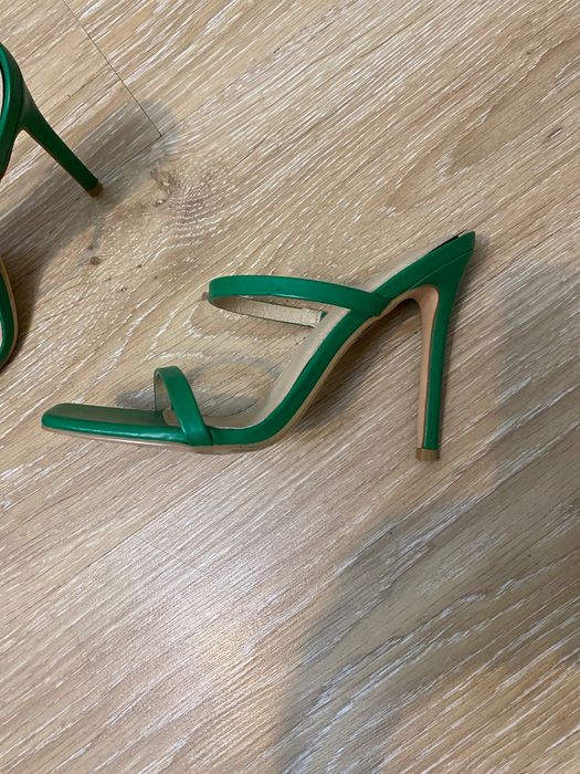 Босоножки размер 37