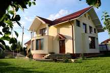 Casa P+E+demisol 240mp utili in Breazu, Iasi