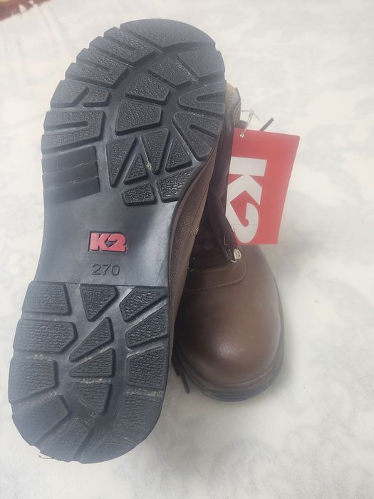 Мужской обувь для работы.