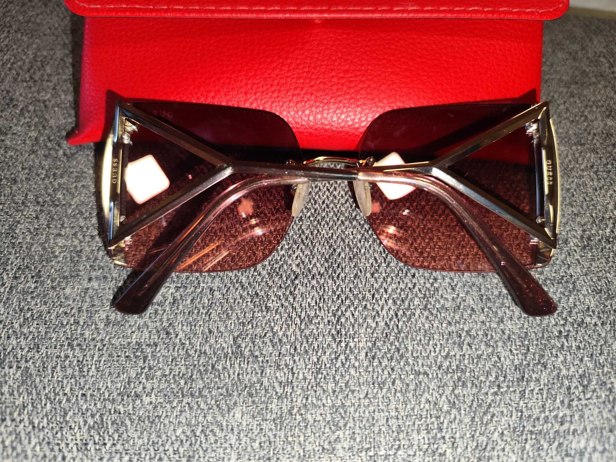 слънчеви очила на Guess