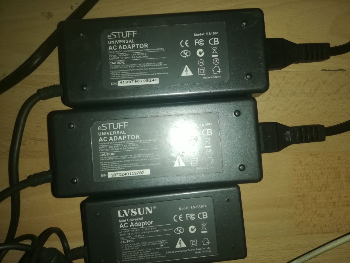 Încărcător 3 bucăți 15v-24v cu afișaj electronic