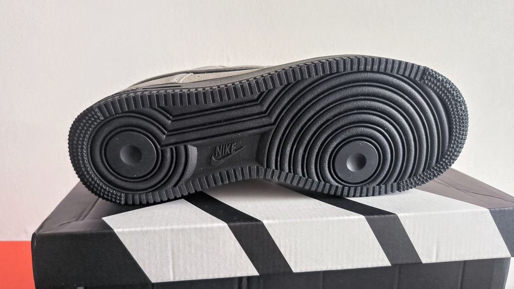Nike Air Force 1 '07 LV8 LT Smoke Grey