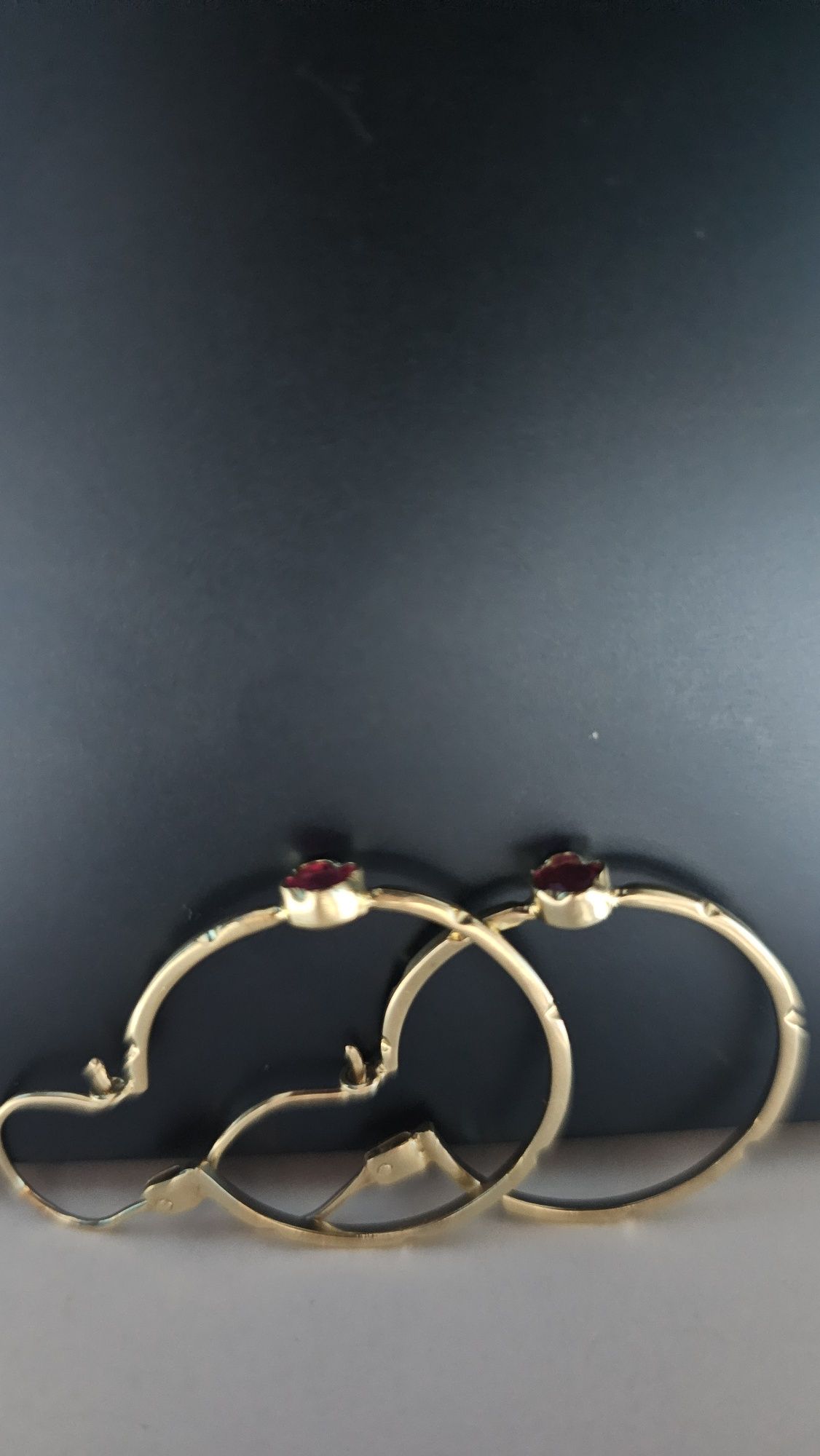 Cercei aur 14k, 3,90 grame cu piatra rosie